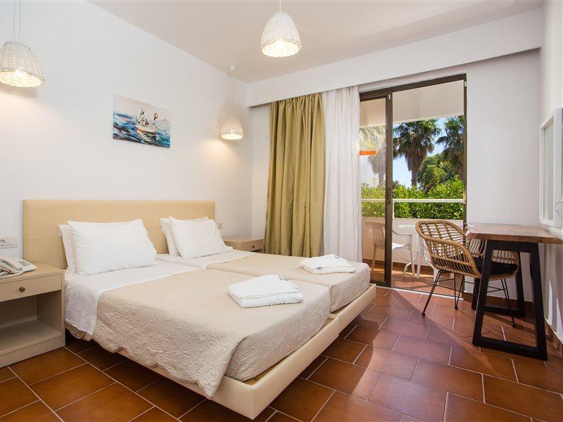 Muses Hotel Faliráki Kültér fotó
